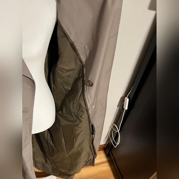 Classic Vintage London Fog Men's Khaki Coat, 42 Long - Timeless All EVC - Picture 11 of 16